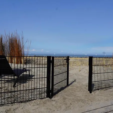 Enkhuizer Beachhouse Strandgut Mit Zaun Nr 400 * Enkhuizen